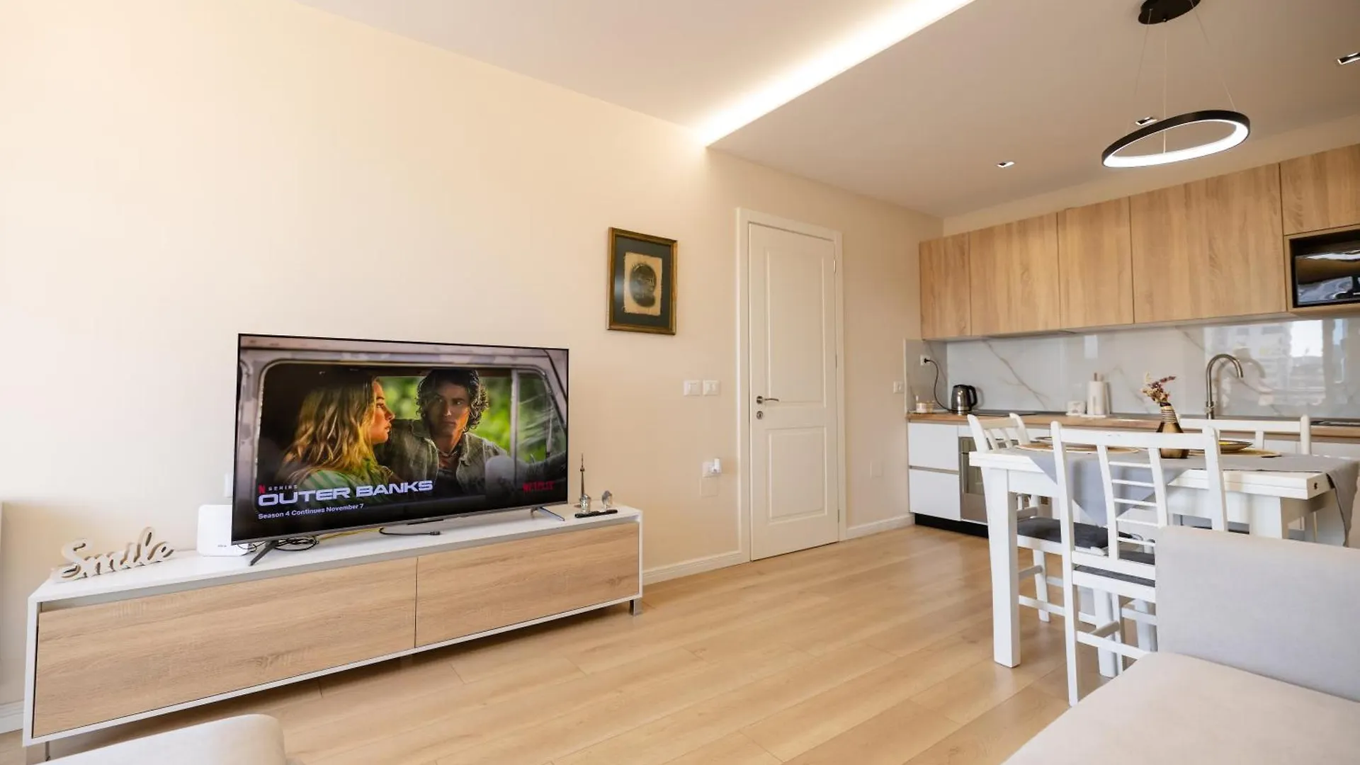 Luxury Center Observatori Apartment Tirana Albania